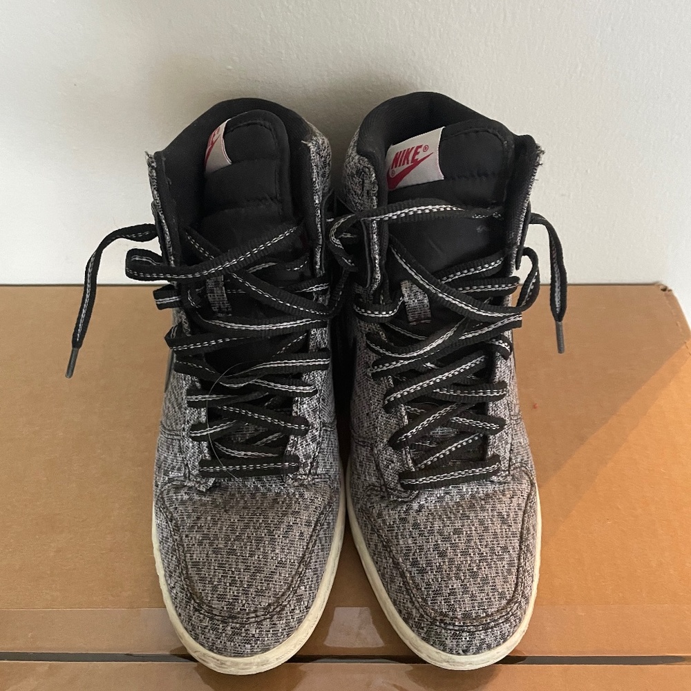 Wedge Nike Sneakers